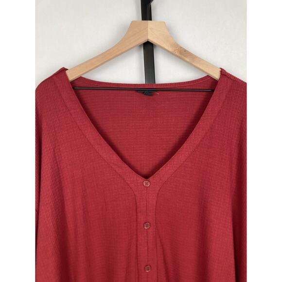 Torrid Textured Jersey V-Neck Button Down Dolman Sleeve Top 3X Dark Red V Neck - Picture 4 of 15